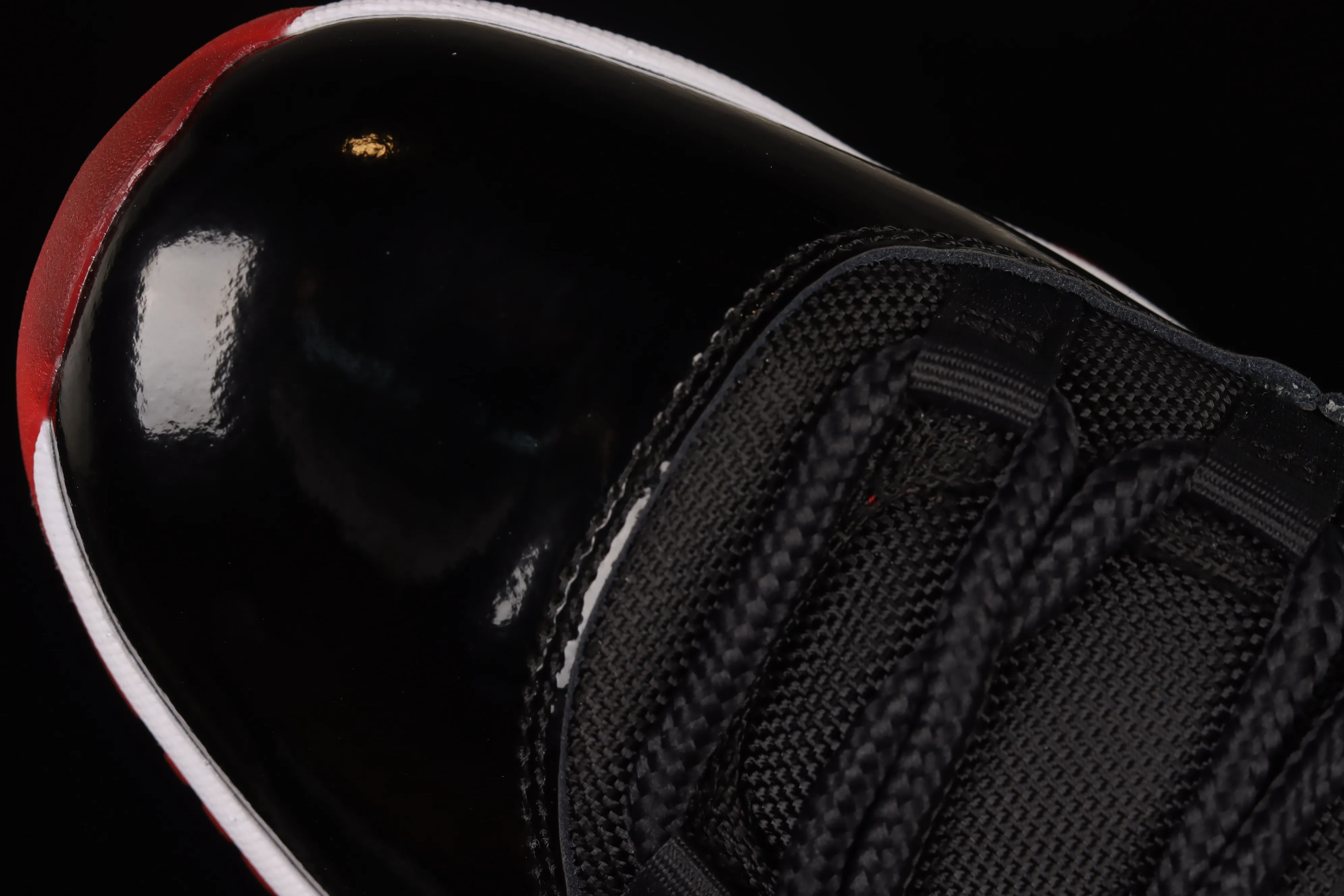 All categories Air Jordan Jordan series basketball shoes Air Jordan 11 #ZG version Air Jordan 11 Low Bred AJ11 Joe 11 patent leather black and red low-top basketball shoes 528896-012